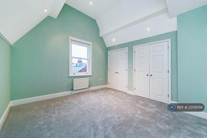 4 Bedroom Terraced House To Rent In Telferscot Road, Balham, SW12