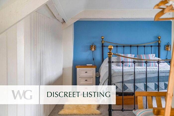 4 Bedroom Semi-Detached House For Sale In Lympstone, Exmouth, EX8