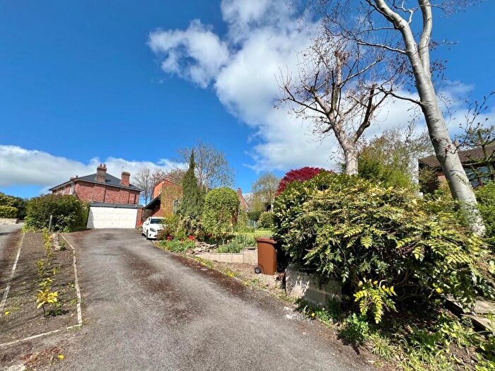 4 Bedroom Detached House For Sale In Hollowdene Garth, Crook, DL15