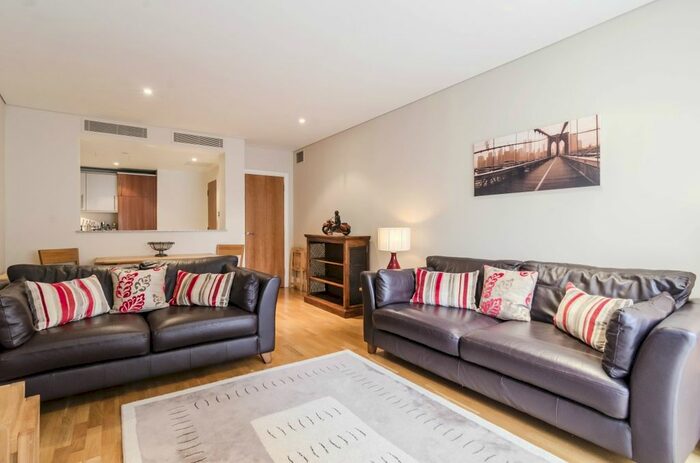 1 Bedroom Flat To Rent In Shad Thames, London, SE1