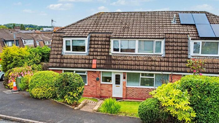5 Bedroom Semi-Detached House For Sale In Hampshire Drive, Sandiacre, Nottingham, NG10