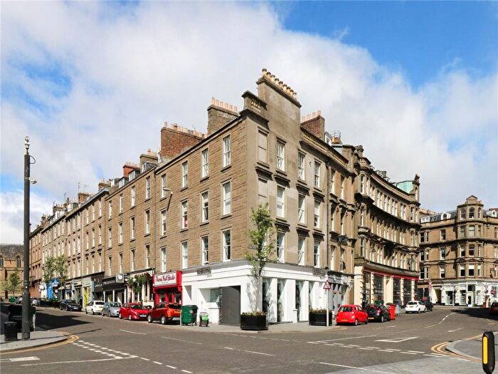 4 Bedroom Flat To Rent In Union Street, City Centre, Dundee, DD1