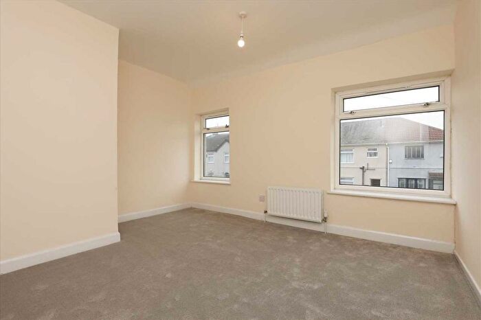 3 Bedroom Terraced House For Sale In Summers Avenue, Bootle, Liverpool, L20