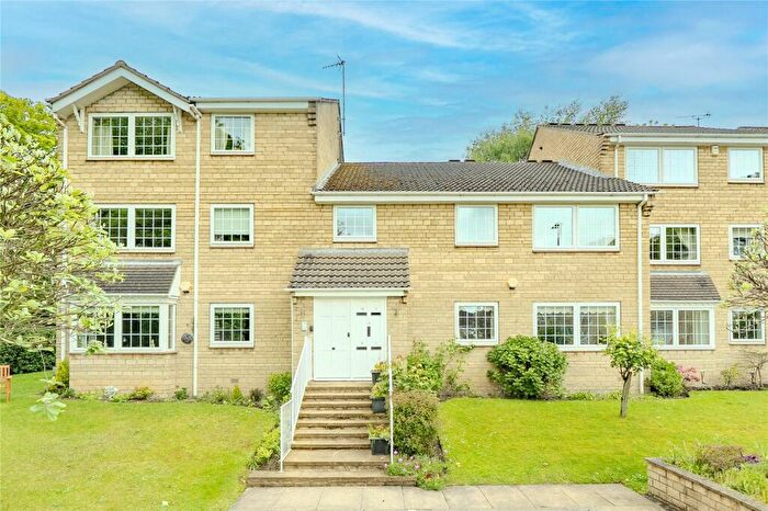 2 Bedroom Apartment For Sale In The Court, The Lane, Alwoodley, Leeds, LS17