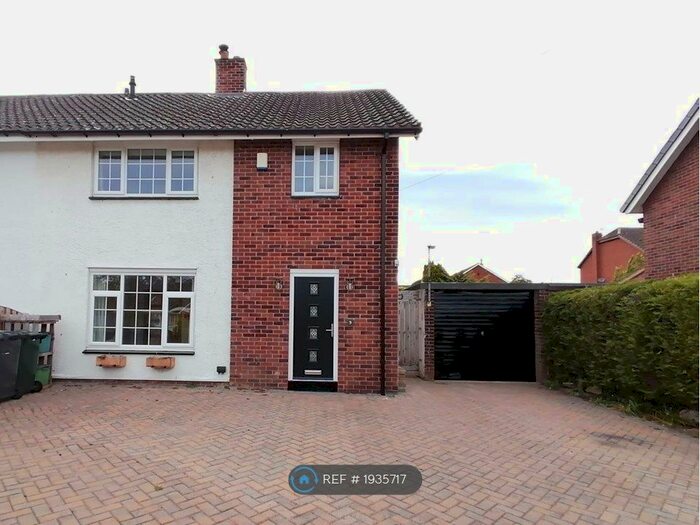 3 Bedroom Semi-Detached House To Rent In Oak Tree Road, Doncaster, DN10