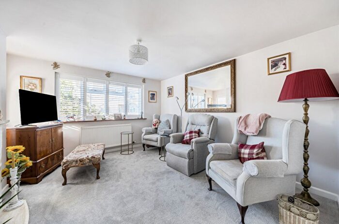 4 Bedroom Detached House For Sale In Ashcroft Gardens, Cirencester, Gloucestershire, GL7