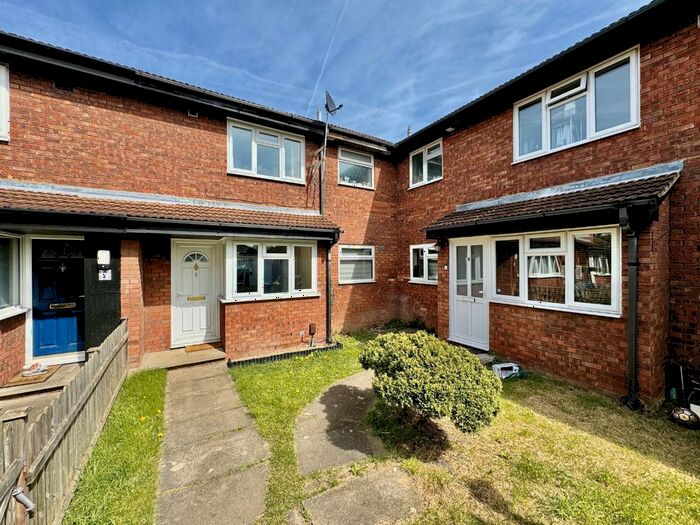 1 Bedroom Semi-Detached House To Rent In Geneva Close, Shepperton, TW17