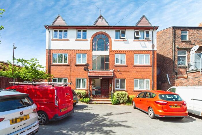 2 Bedroom Flat For Sale In Aviary Court, Dove Road, Liverpool, Merseyside, L9