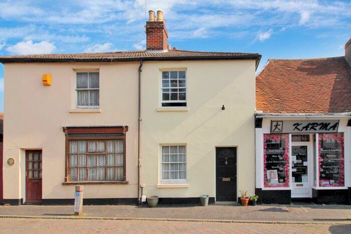 2 Bedroom Terraced House To Rent In South Street, Fareham, PO14