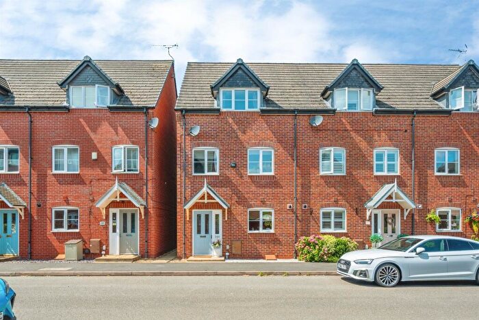 4 Bedroom Town House For Sale In Foss Road, Hilton, Derby, DE65