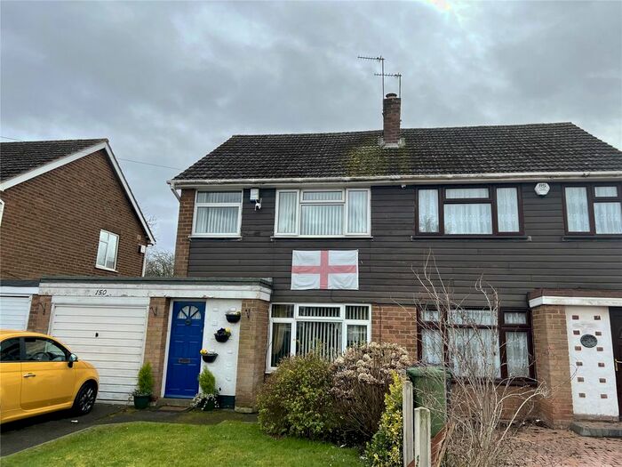 3 Bedroom Detached House To Rent In Waddensbrook Lane, Wednesfield, Wolverhampton, WV11