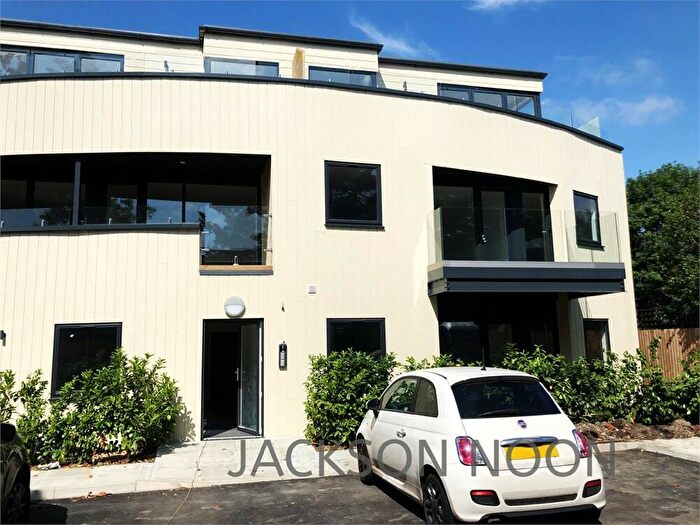 1 Bedroom Flat To Rent In Hardwick Close Off Cox Lane, West Ewell, Epsom, KT19