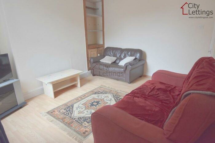 4 Bedroom Terraced House To Rent In Tudor Grove, Arboretum, NG1