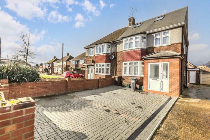 4 Bedroom Semi-Detached House To Rent In Harvest Road, Feltham, TW13