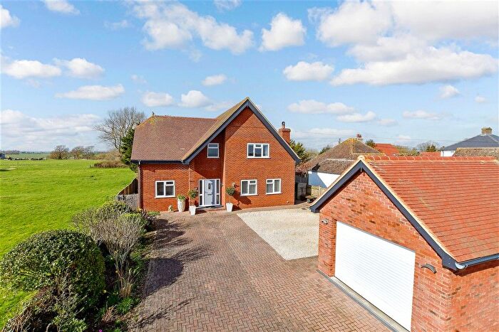 4 Bedroom Detached House For Sale In Dymchurch Road, St. Mary's Bay, Romney Marsh, Kent, TN29