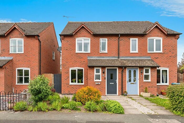 3 Bedroom Semi-Detached House For Sale In Rean Meadow, Tattenhall, Chester, CH3