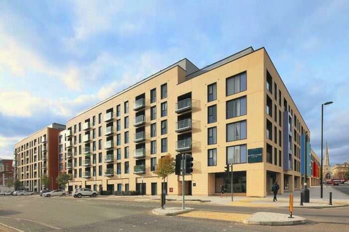 2 Bedroom Apartment To Rent In Bernard Street, Southampton, Hampshire, SO14