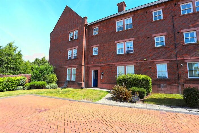 2 Bedroom Property To Rent In Jodrell Drive, Grappenhall, WA4