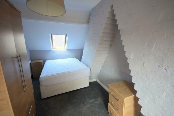 5 Bedroom End Of Terrace House To Rent In Salisbury Gardens, Jesmond Vale, NE2