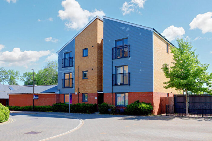 2 Bedroom Apartment For Sale In Wodell Drive, Milton Keynes, MK12