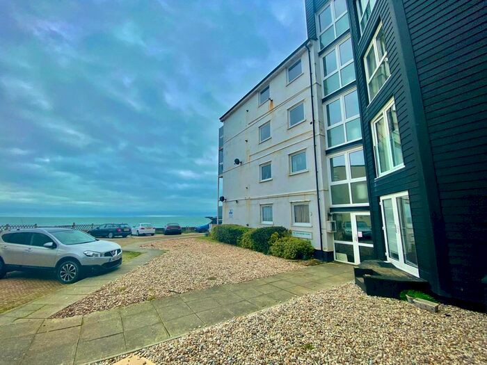 2 Bedroom Flat To Rent In Sandgate High Street, Sandgate, Folkestone, CT20