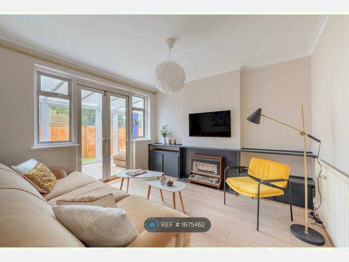 3 Bedroom End Of Terrace House To Rent In Thurleston Avenue, Morden, SM4