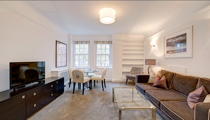 2 Bedroom Flat To Rent In Fulham Road, London, SW3