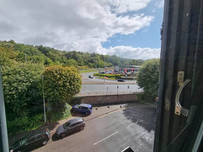 1 Bedroom Flat To Rent In Conditioning House, Bradford, BD1