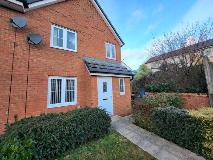 4 Bedroom Semi-Detached House To Rent In Weavers Avenue, Frizington, CA26