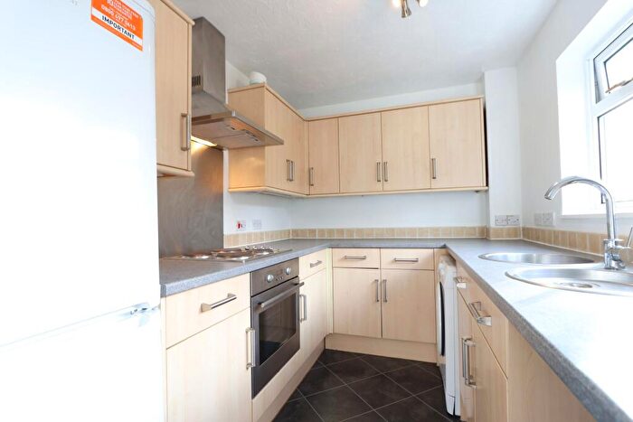 2 Bedroom Flat To Rent In Ashdown Court, Northover Close, Bristol, BS9