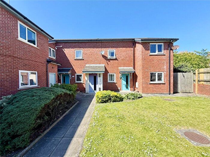 2 Bedroom Apartment For Sale In East Street, Southport, PR9