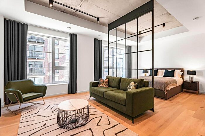 Property For Sale In Goodluck Hope, Orchard Place, E14