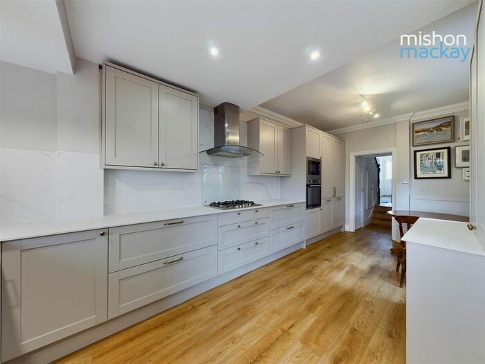 4 Bedroom Property To Rent In Tamworth Road, Hove, BN3