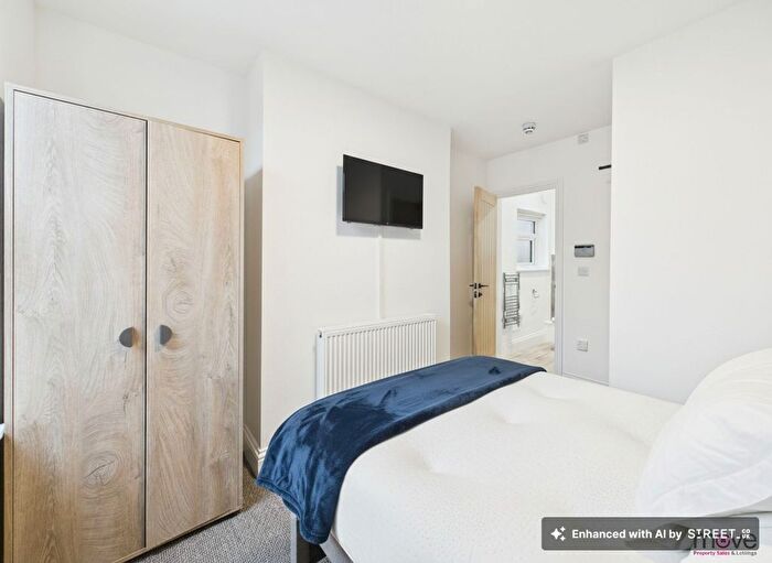 1 Bedroom Property To Rent In Kingsholm Road, Gloucester, GL1