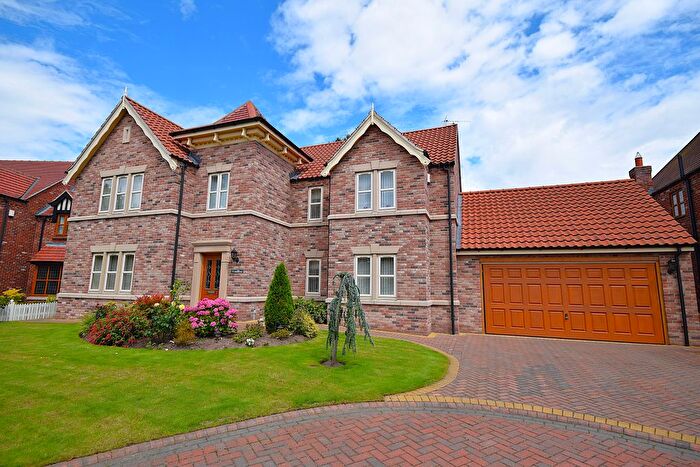 4 Bedroom Detached House For Sale In Kensington Place, Bessacarr, Doncaster, DN4