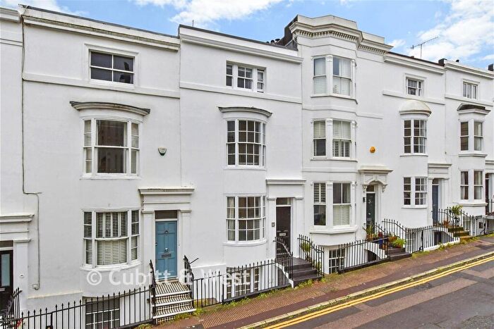 1 Bedroom Apartment For Sale In Hampton Place, Brighton, East Sussex, BN1
