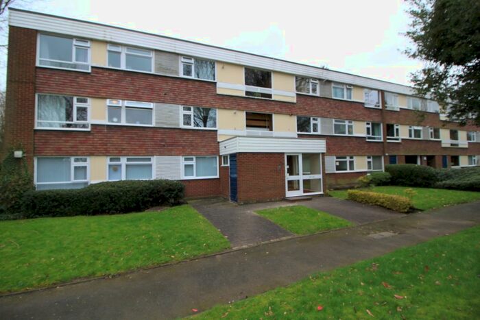 2 Bedroom Flat To Rent In Stockdale Place, Edgbaston, Birmingham, B15