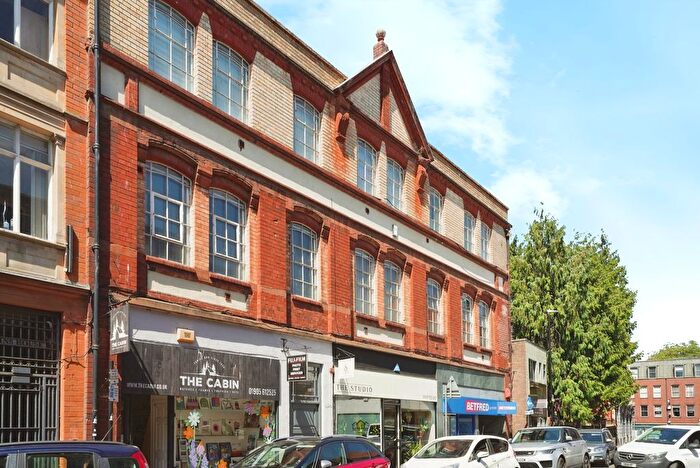 2 Bedroom Flat For Sale In St Swithins House, Trinity Street, Worcester, Worcestershire, WR1