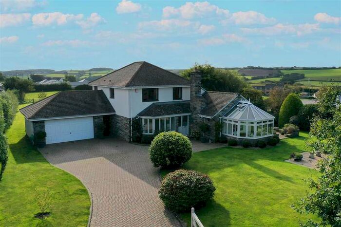 4 Bedroom Detached House For Sale In Eastacombe, Barnstaple, EX31