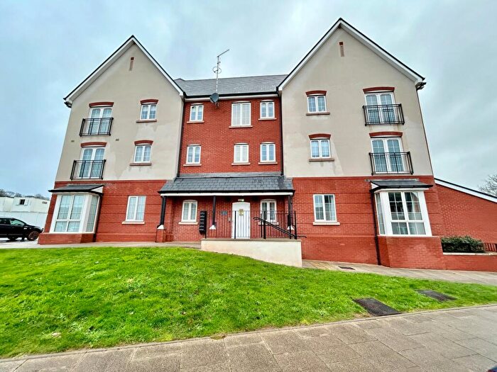 2 Bedroom Flat For Sale In Pinn House, Coaker Road, Exeter, EX1