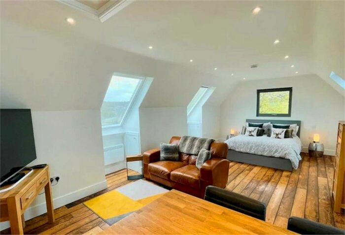 Property To Rent In Deer Lodge, Highmoor Cross, RG9