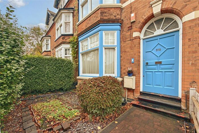 5 Bedroom Terraced House For Sale In Victoria Park Road, Stoneygate, Leicester, LE2