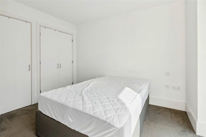 1 Bedroom Flat To Rent In Southstand Apartments, Highbury Stadium Square, N5