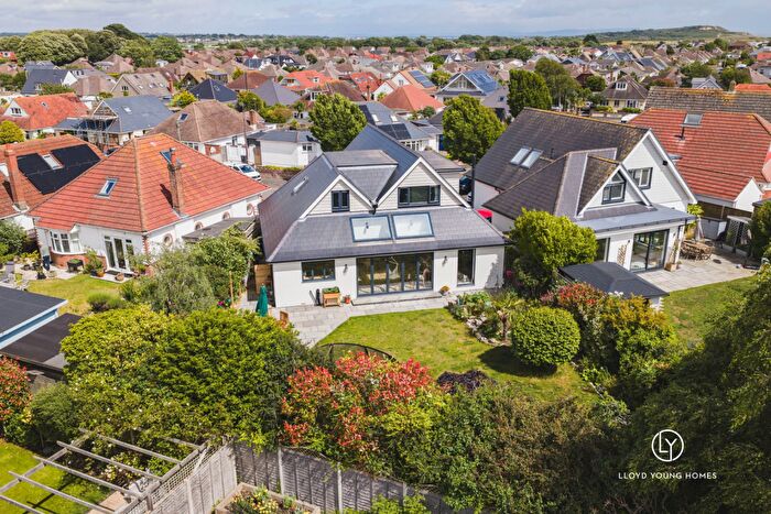 4 Bedroom Detached House For Sale In Glendale Road, Southbourne, BH6