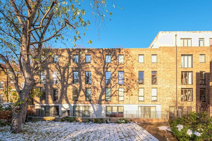 2 Bedroom Flat To Rent In Burleigh House, Bloomsbury, London, WC1H