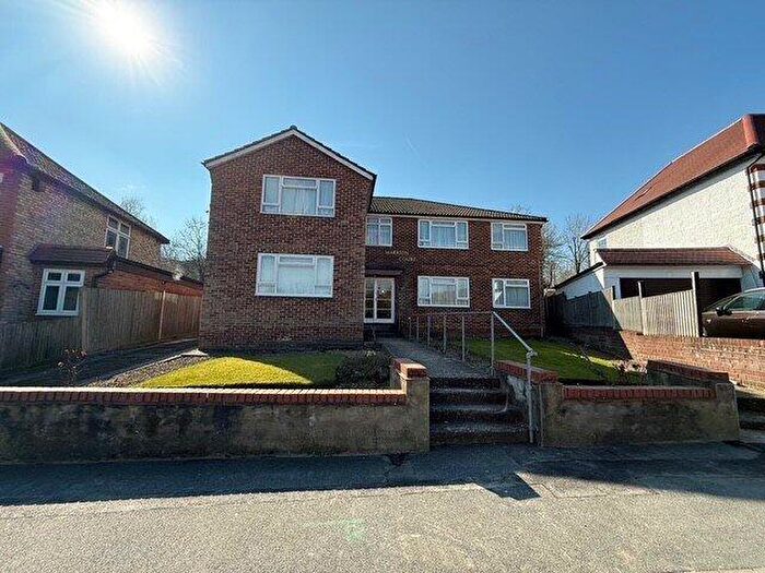 2 Bedroom Flat To Rent In Marrion Court, Ashurst Road, N12