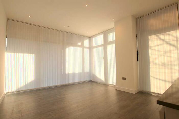 2 Bedroom Apartment To Rent In 199 Silbury Boulevard, Milton Keynes, MK9
