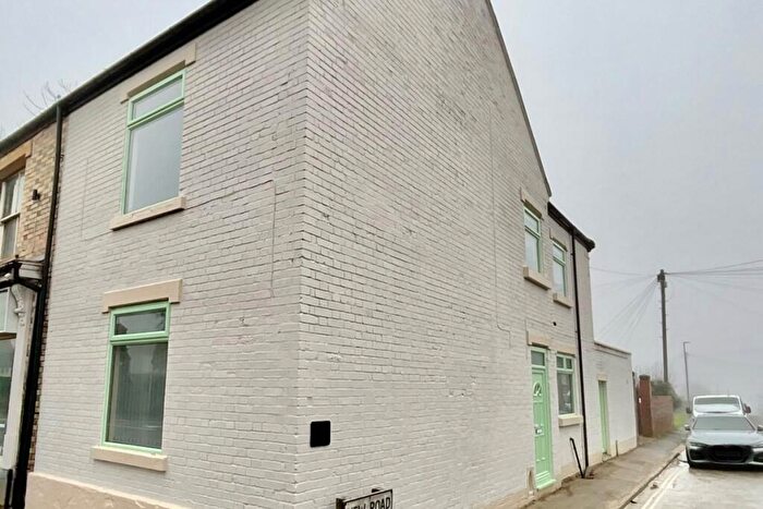 3 Bedroom Semi Detached House For Sale In New Road, Barlborough, Chesterfield, Derbyshire, S43