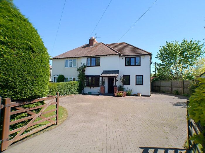 3 Bedroom Semi-Detached House To Rent In Owlthorpe Lane, Kinoulton, Kinoulton, NG12