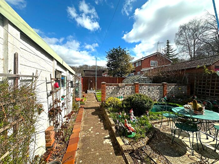 2 Bedroom Bungalow To Rent In Ellis Road Silver Sub, Southampton, Hampshire, SO19